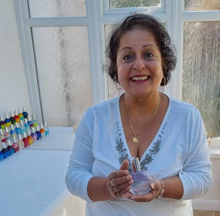 Alka with Colour Mirrors bottles for Colour with Numerology